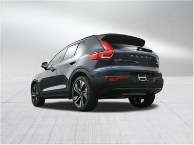 2026 Volvo XC40 B5 Plus