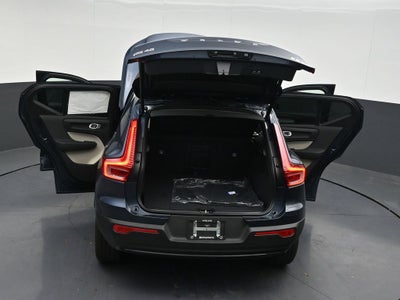 2026 Volvo XC40 B5 Plus