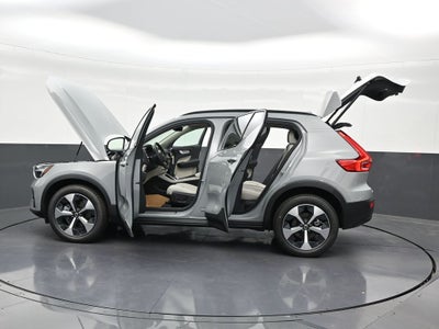 2026 Volvo XC40 B5 Plus