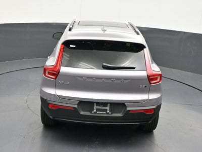 2026 Volvo XC40 B5 Plus