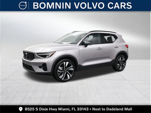 2026 Volvo XC40 B5 Plus