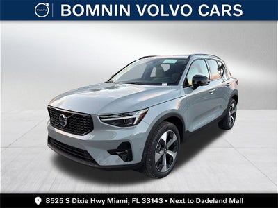2026 Volvo XC40 B5 Plus