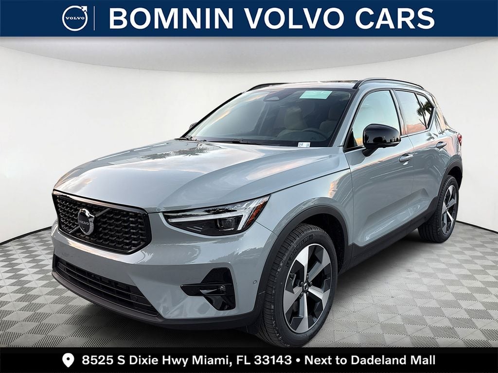 2026 Volvo XC40 B5 Plus