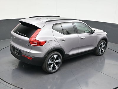 2026 Volvo XC40 B5 Plus