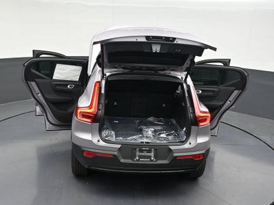 2026 Volvo XC40 B5 Plus