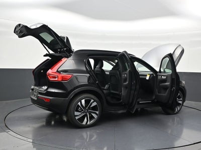 2026 Volvo XC40 B5 Plus