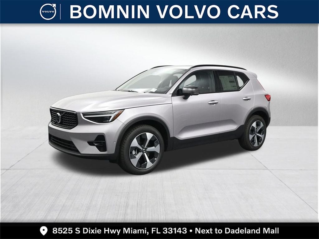 2026 Volvo XC40 B5 Plus