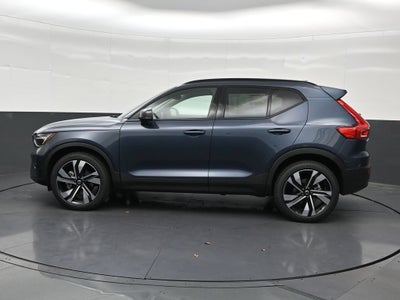 2026 Volvo XC40 B5 Plus