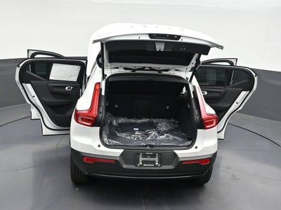 2026 Volvo XC40 B5 Plus