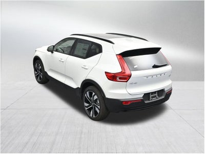 2026 Volvo XC40 B5 Plus