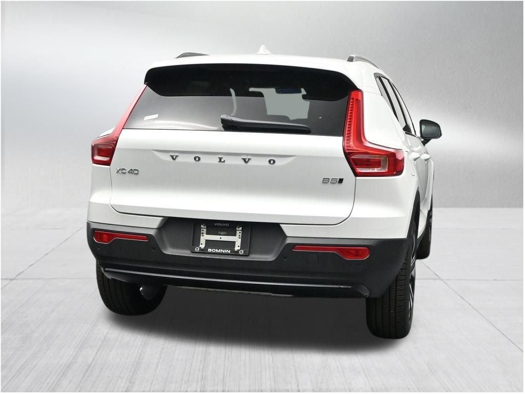 2026 Volvo XC40 B5 Plus