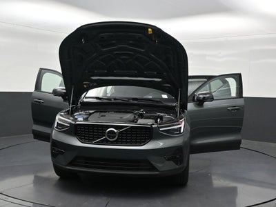 2026 Volvo XC40 B5 Plus