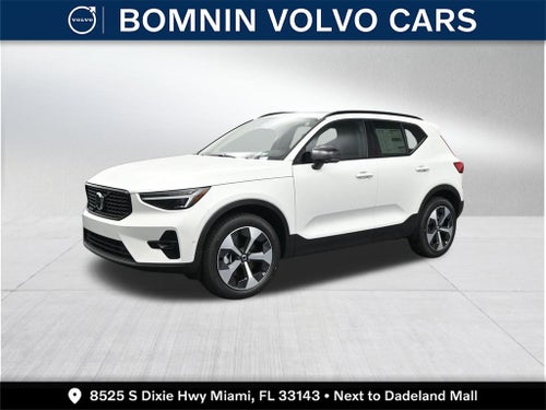 2026 Volvo XC40 B5 Plus