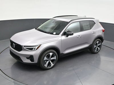 2026 Volvo XC40 B5 Plus