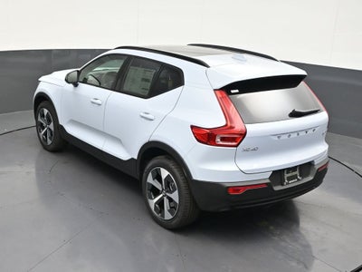 2026 Volvo XC40 B5 Plus