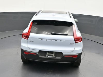 2026 Volvo XC40 B5 Plus