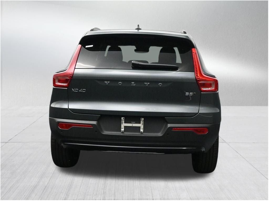 2026 Volvo XC40 B5 Plus