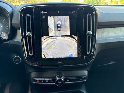 2026 Volvo XC40 B5 Plus