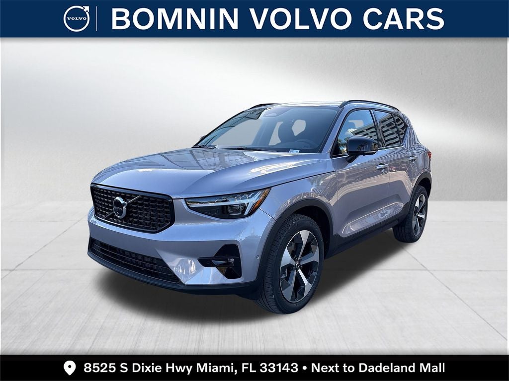 2026 Volvo XC40 B5 Plus