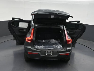 2026 Volvo XC40 B5 Plus