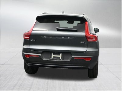 2026 Volvo XC40 B5 Plus