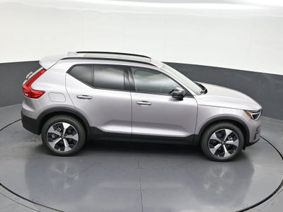 2026 Volvo XC40 B5 Plus