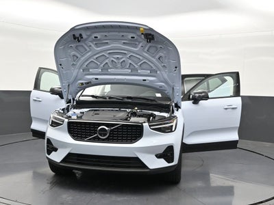 2026 Volvo XC40 B5 Plus
