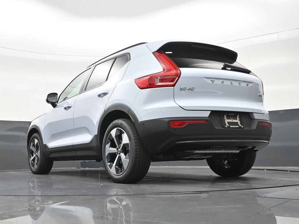 2026 Volvo XC40 B5 Plus