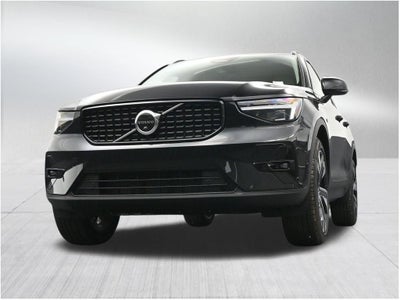 2026 Volvo XC40 B5 Plus