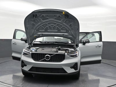 2026 Volvo XC40 B5 Plus