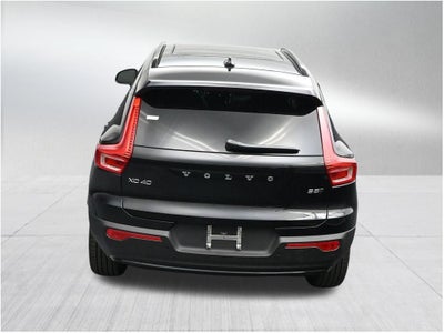 2026 Volvo XC40 B5 Plus