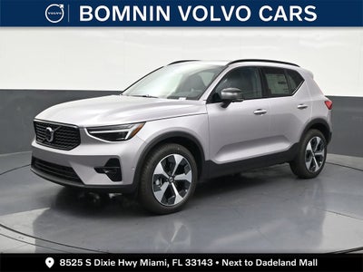 2026 Volvo XC40 B5 Plus