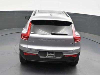 2026 Volvo XC40 B5 Plus