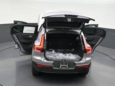 2026 Volvo XC40 B5 Plus