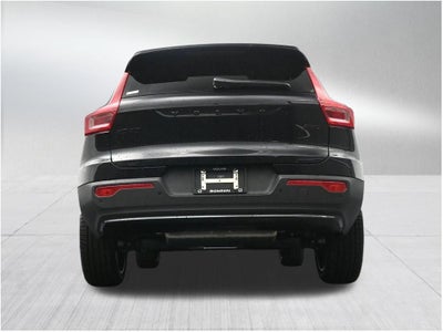 2026 Volvo XC40 B5 Ultra Black Edition
