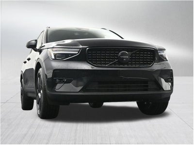 2026 Volvo XC40 B5 Ultra Black Edition
