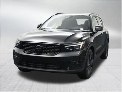 2026 Volvo XC40 B5 Ultra Black Edition