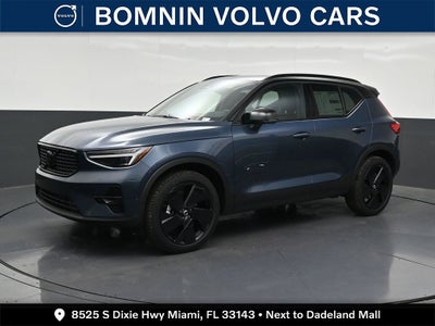 2026 Volvo XC40 B5 Ultra Black Edition