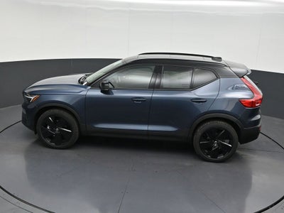 2026 Volvo XC40 B5 Ultra Black Edition