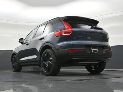 2026 Volvo XC40 B5 Ultra Black Edition