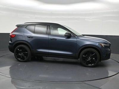 2026 Volvo XC40 B5 Ultra Black Edition
