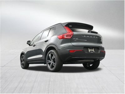 2026 Volvo XC40 B5 Core