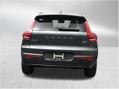 2026 Volvo XC40 B5 Core