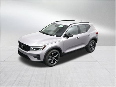2026 Volvo XC40 B5 Core