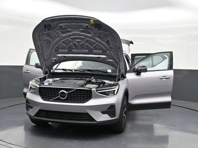 2026 Volvo XC40 B5 Core