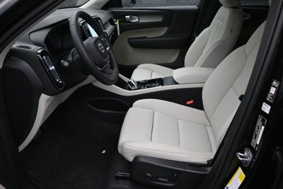 2026 Volvo XC40 B5 Ultra