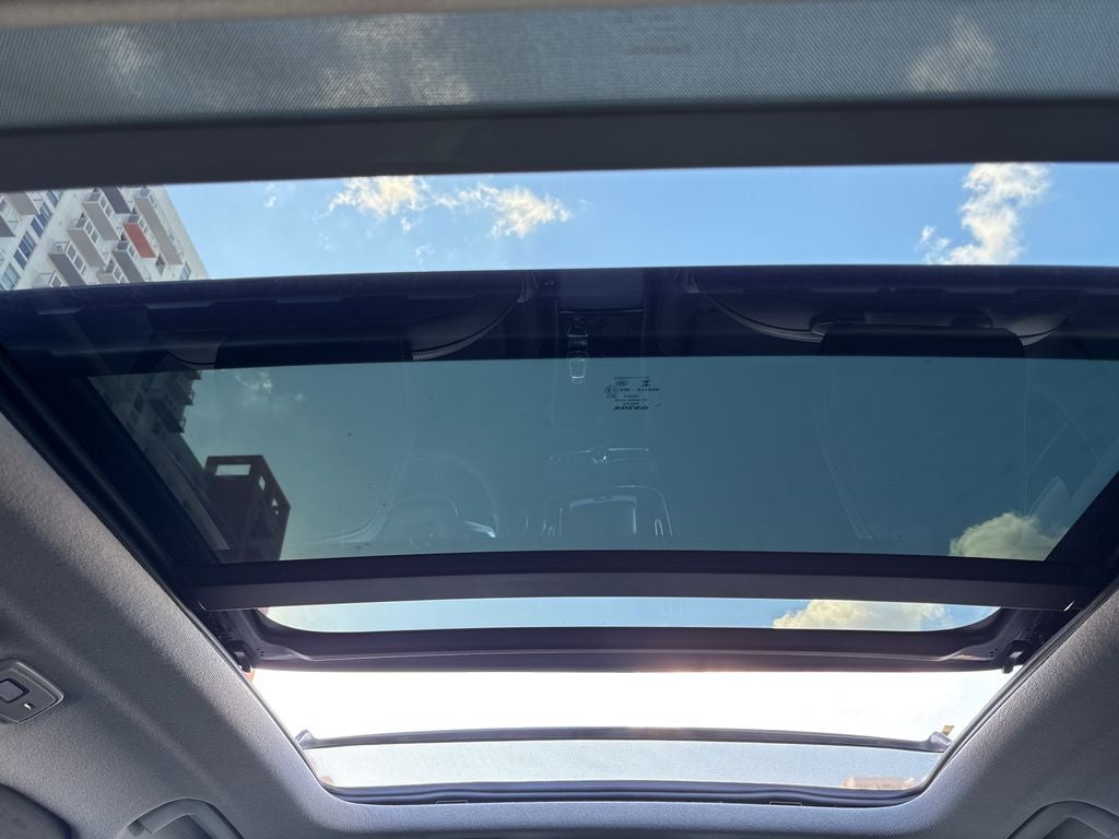 2026 Volvo XC40 B5 Ultra