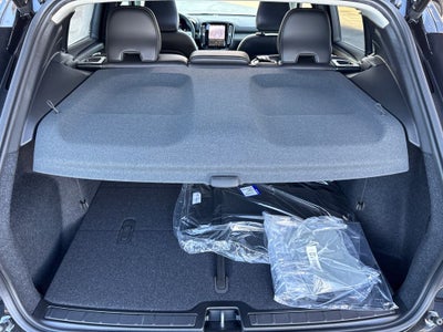 2026 Volvo XC40 B5 Ultra