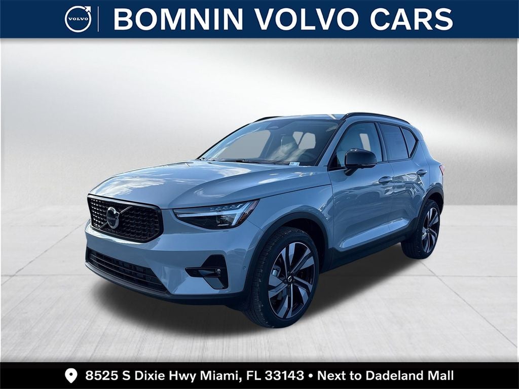 2026 Volvo XC40 B5 Ultra