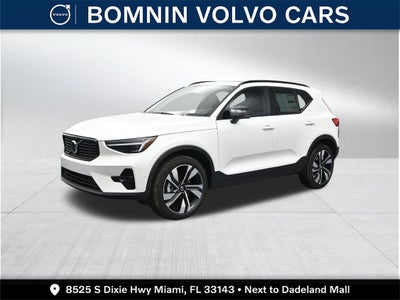 2026 Volvo XC40 B5 Ultra